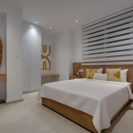 Ferienhaus Christine Luxury - 5br Paralimni